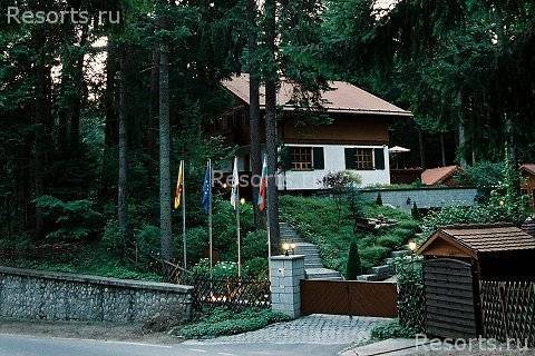 Villa Stresov 9